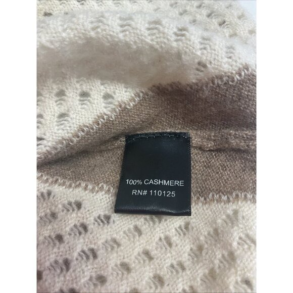 Quinn 100% cashmere tan Ivory crochet color block keyhole sweater size S - Picture 8 of 10